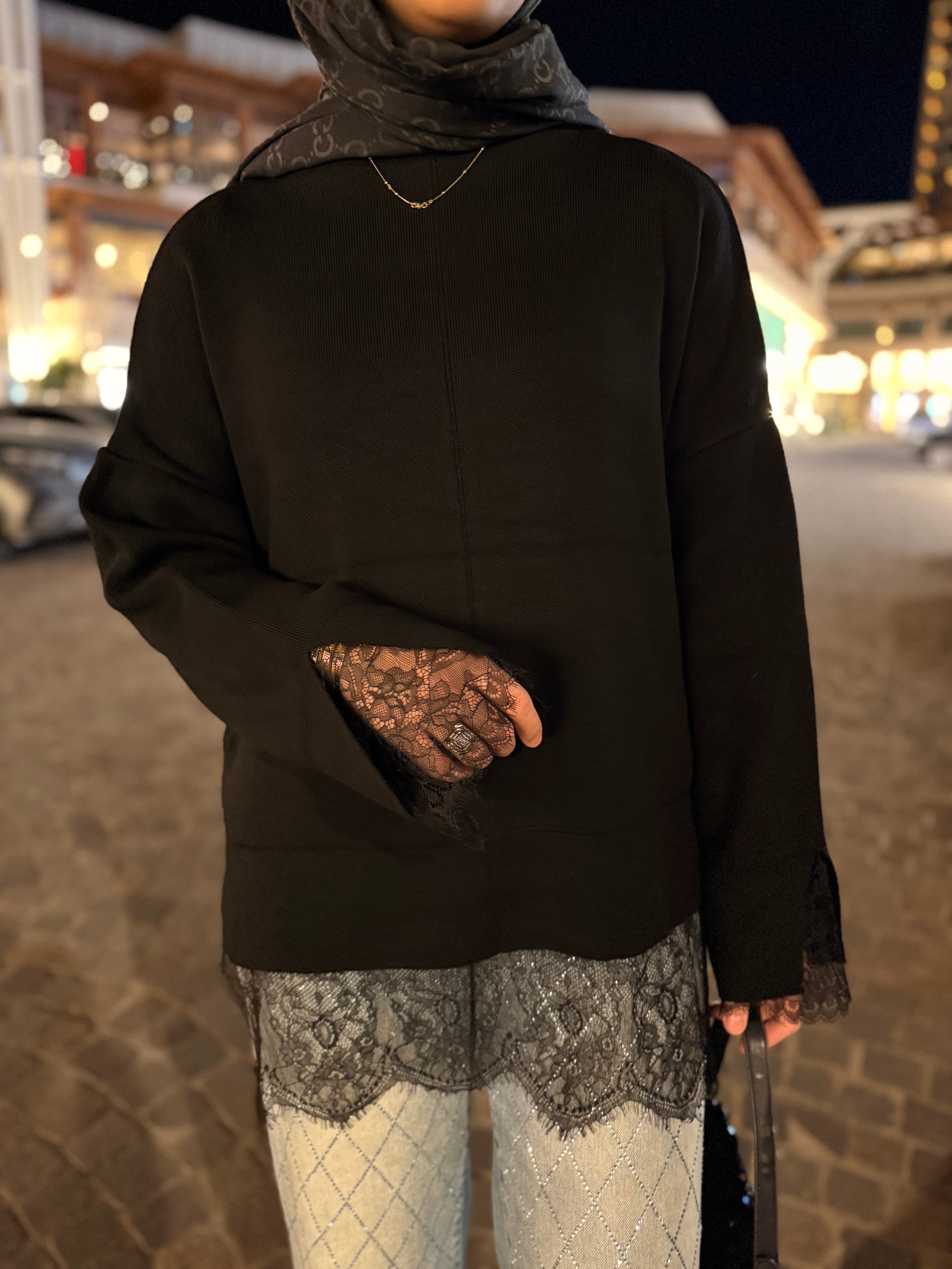 Dantel Detaylı Çelik Örme Triko