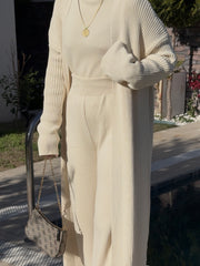 Écru Luxe – Üçlü Triko Takım